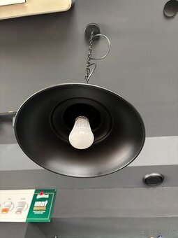Industriálna závesná lampa – čierna, kovová