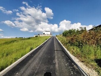Veľký slnečný pozemok s panoramatickým výhľadom –