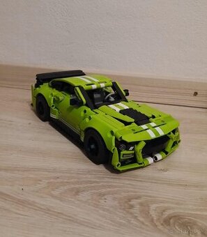 Predám Lego Technic Ford Mustang Shelby GT500