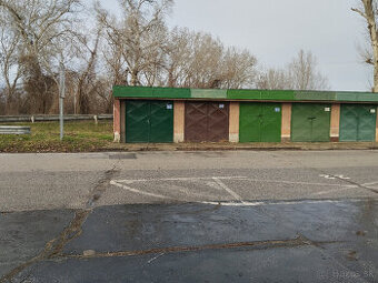 Garáž vo Vlčom hrdle