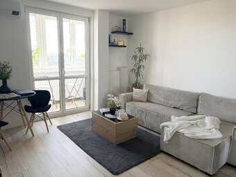 1,5i byt po kompletnej rekonštrukcii –Martinčekova