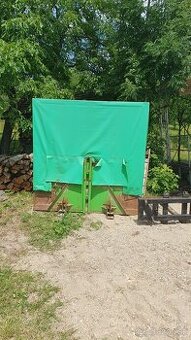 Plato na traktor na trojbod