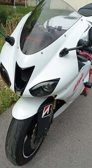 Kawasaki Ninja zx-6r