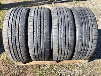 Bridgestone letné 235/55R18 - 4ks