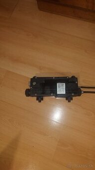 Elektrická brzda Renault Scénic 2