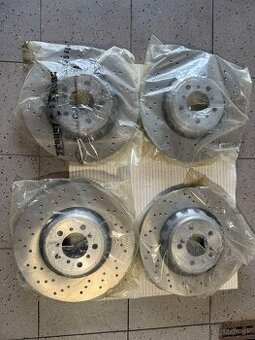 BMW M4 F82 / M3 F80 OEM brzdové kotouče