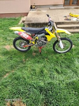 Suzuki RMZ 450 2013
