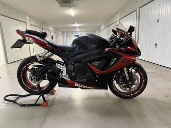 Suzuki Gsxr 600