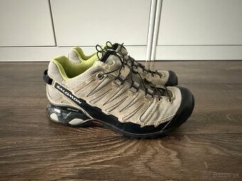 Salomon Gore-tex turistická obuv