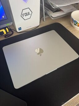 Predám macbook air m2 2022