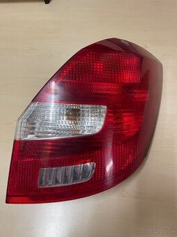 Škoda Fabia 2 combi zadné svetlo
