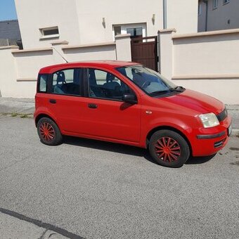 Predám Fiat panda r.v.2005