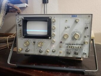 Ruský osciloskop C1-75