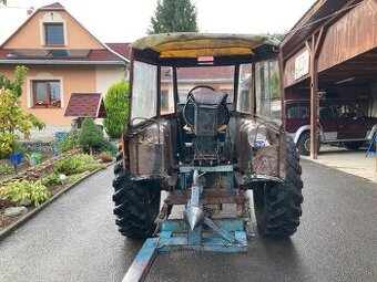 Predám traktor