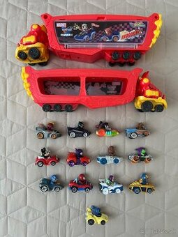 Hot Wheels Racer Verse