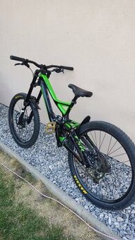 Specialized demo 8
