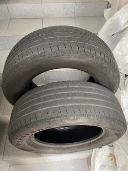 Predam letne 2 ks 215/65/r16