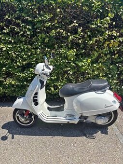Predám VESPA 300 GTS SUPER - 1