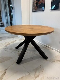 Jedálenský stôl okrúhly 120