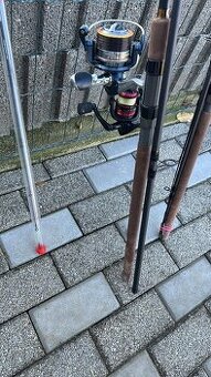 2 ks udice Delphin symbol feeder