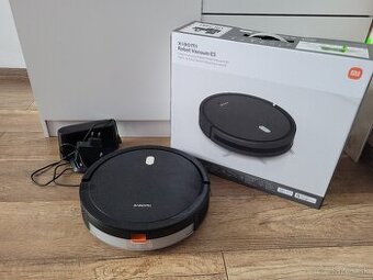 Robotický vysávač