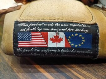 Brankárska výstroj