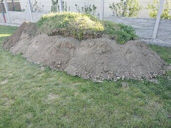 Za odvoz zemina, hlina, ornica