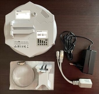 Mikrotik RBSXTR&R11e-LTE + Mikrotik QMP quickMOUNT Pro