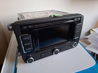 Autorádio RNS315 s Bluetooth