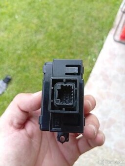 Predám tento elektronický vypínač