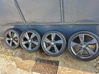 Hliníkové disky PRESTIGE 17" ŠKODA + pneu