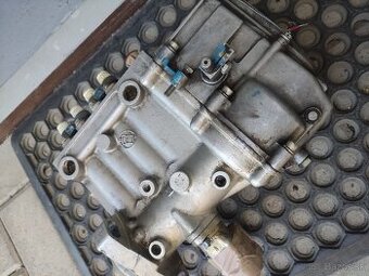 Motor Zetor crystal 10145, vstrekovacie čerpadlo