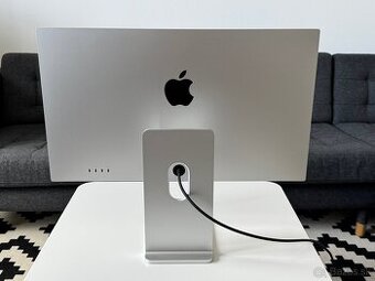 Predám Apple Studio Display 5K – TOP STAV