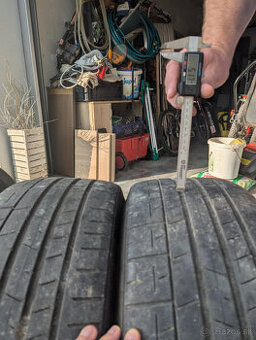 Pirelli p zero 235 35 19