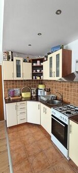 Kuchynská linka  260x150 REZERVOVANÉ