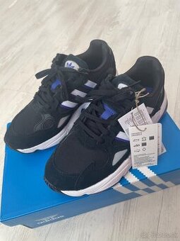 Adidas originals Falcon