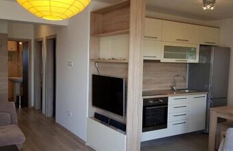 CHORVÁTSKO - Zariadený apartmán, 1. rad od mora - MANDRE, os