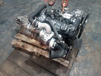 Predám motor 1.9 TDI 66KW AHU PASSAT B5