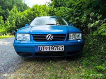 VW Bora 2.3 110kw V5