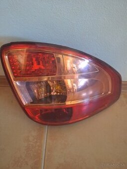 Kryt na svetlo Suzuki Sx4 alebo Fiat Sedici