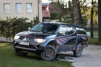 Mitsubishi L 200 2.5 DI-D Double Cab
