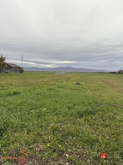 Predaj stavebného pozemku v Nacinej Vsi .