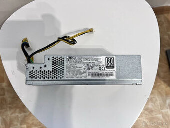 Predám použitý zdroj do počítača Acer Veriton X6630G 220W.