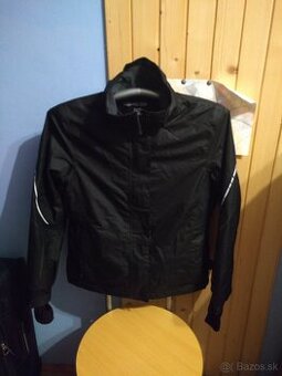 Technická lyžiarska bunda Thinsualete veľ. M