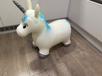 Hopsadlo Jednorožec