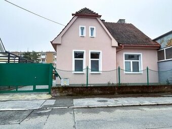 Prenájom rodinného domu, Centrum mesta Trenčín