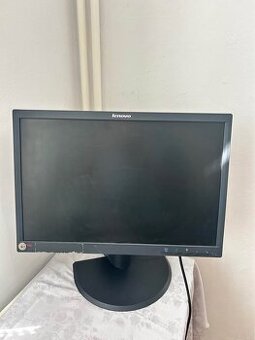 Lenovo ThinkVision monitor + cable