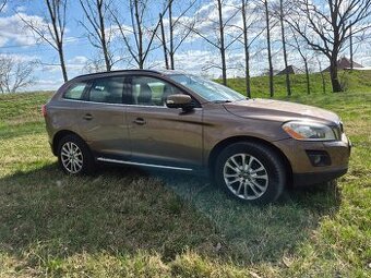 Predam vymenim Volvo XC60