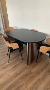 Jedálensky stôl+ stoličky - 1