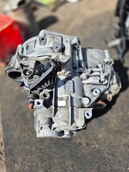 Predám 6q manuálna prevodovka 2.0TDI 103KW/125KW -VW GROUP-